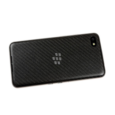 BlackBerry Z30 Black — 5″ AMOLED, 2 GB RAM, 16 GB, 2880 mAh